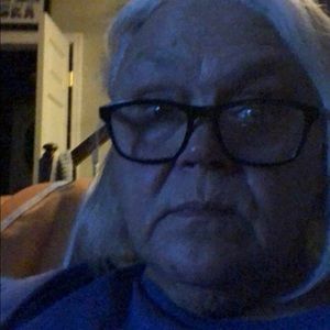 Meet your Posher, Carole